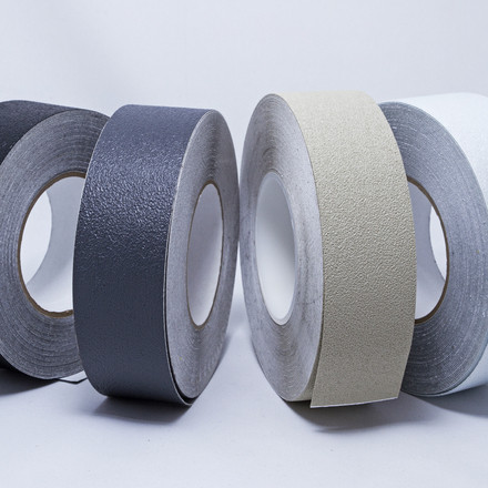 AquaSafe - Finom felületű-25mm x 18,3m-Átlátszó csúszásgátló szalag