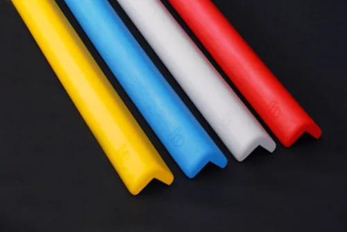 Corner Guard Deluxe-100cm x 6,1cm x 6,1cm-Piros