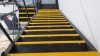 GRP Csúszásmentes lépcsőelem - Ipari-250mm x 55mm x 400mm-Fekete, sárga színátfedés