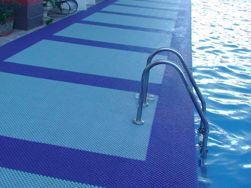 Laguna uszodai csúszásgátló szőnyeg-1m2-Világosbarna