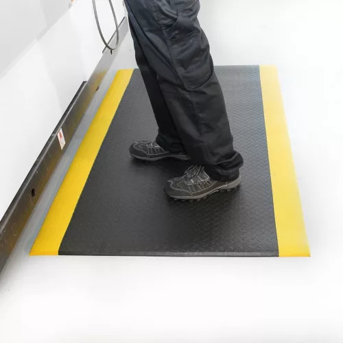 Orthomat Diamond Fáradáscsökkentő Szőnyeg-1,2m x 18,3m-fekete