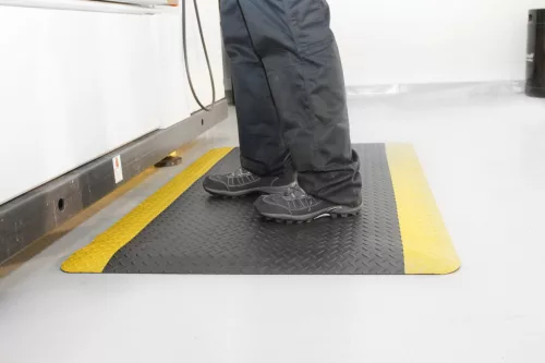 DeckPlate Ipari Álláskönnyítő Szőnyeg szőnyeg-0.6m x 18,3fm-fekete-sárga