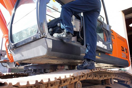 Csúszásgátló munkagépekre, normál érdes-100mm x 18,3m-Fekete