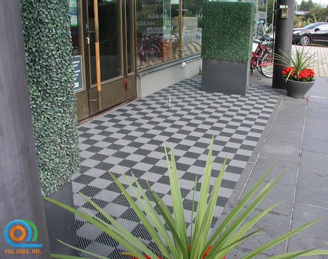 Modena uszodai szőnyegek