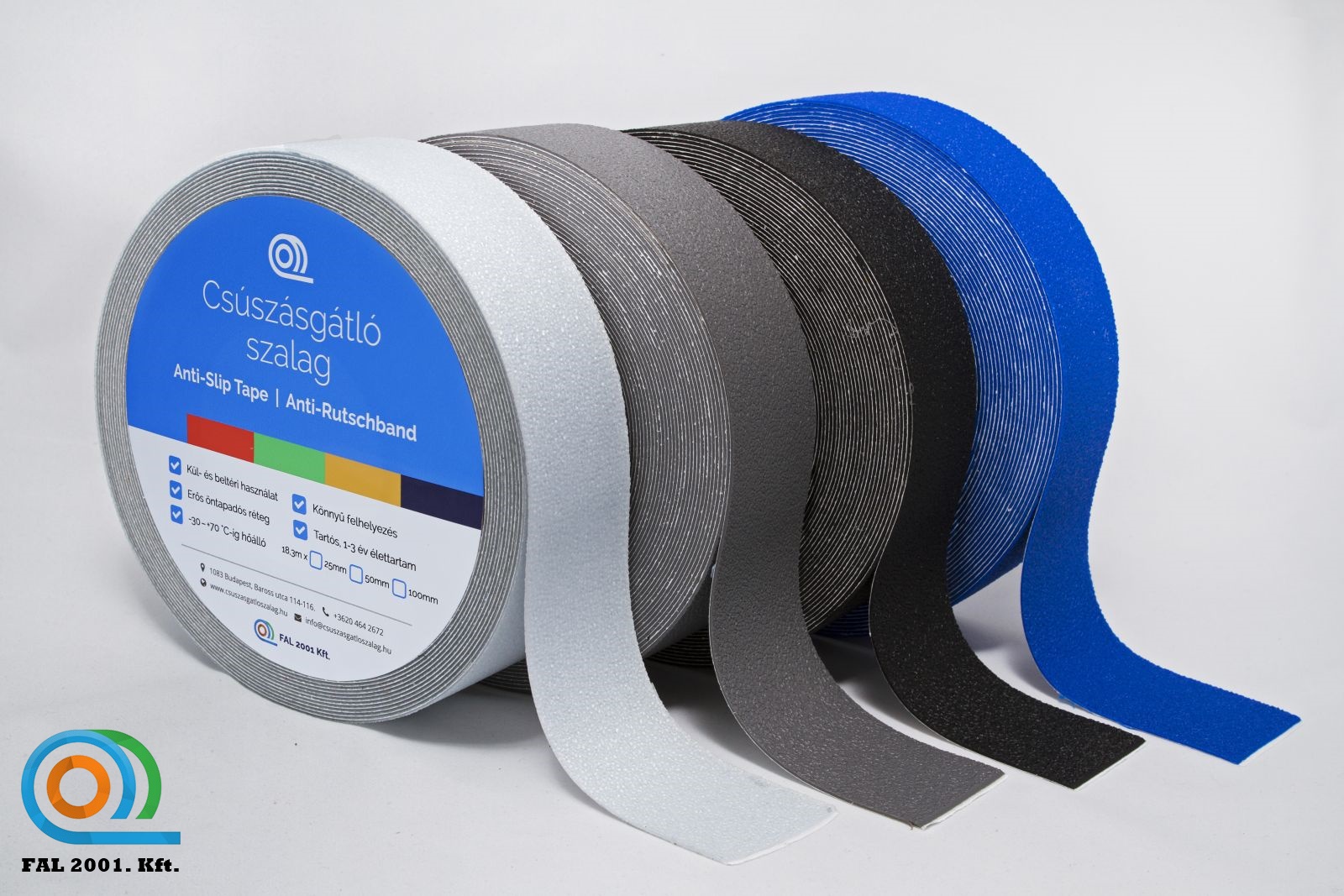 Csúszásgátló szalagok alkalmazása a medence körül